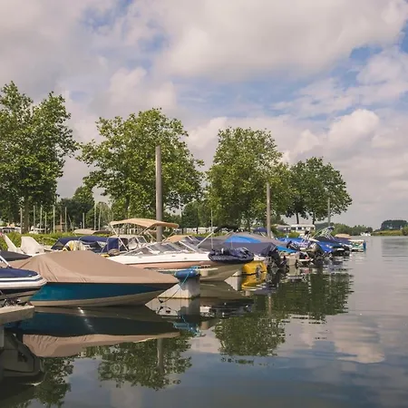 Maritiem 4 Pers - Aan Het Water